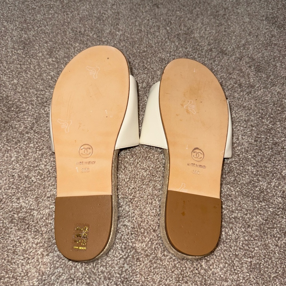 CHANEL Cream Espadrilles with Gold Accents - Picture 5 of 8